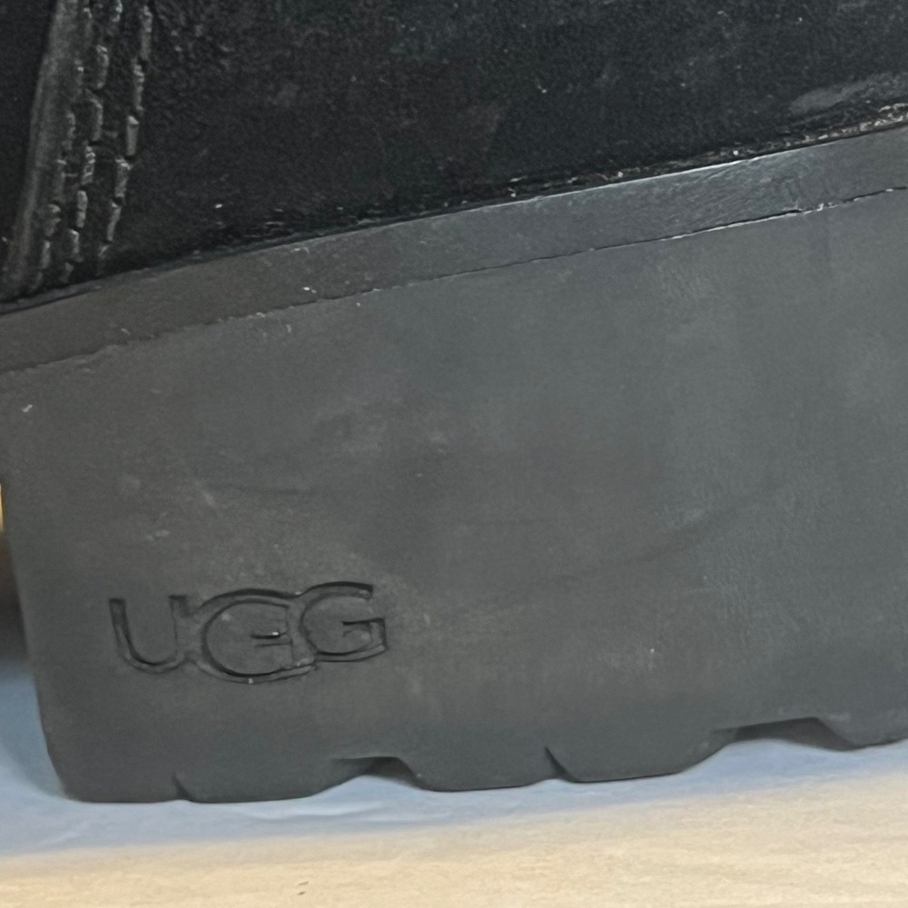 UGG Australia Boots Womens 8 Black Suede Shearling Lined Buckle Moto Lug Sole - Picture 5 of 13